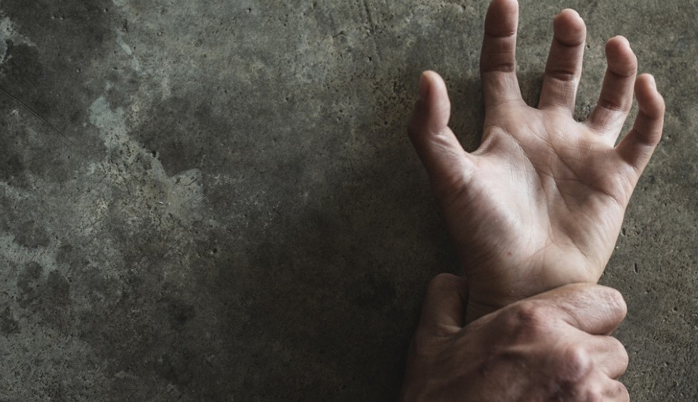 A generic square placeholder image with rounded corners in a figure.