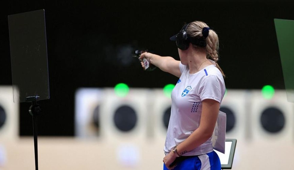 A generic square placeholder image with rounded corners in a figure.