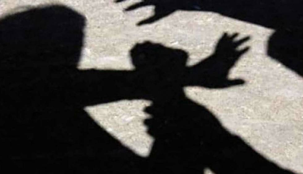 A generic square placeholder image with rounded corners in a figure.