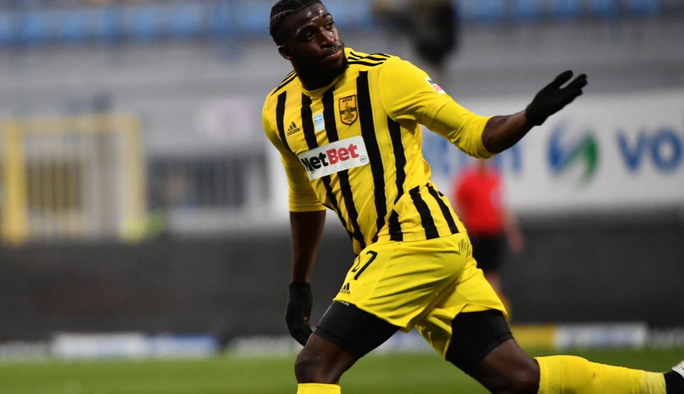 A generic square placeholder image with rounded corners in a figure.