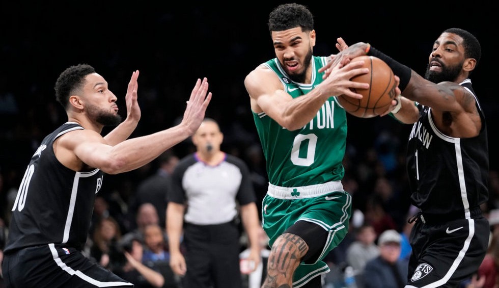 A generic square placeholder image with rounded corners in a figure.