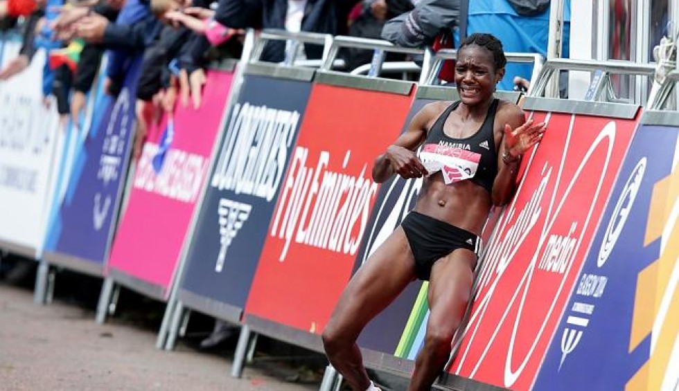 A generic square placeholder image with rounded corners in a figure.