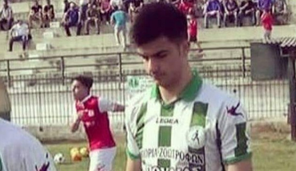 A generic square placeholder image with rounded corners in a figure.