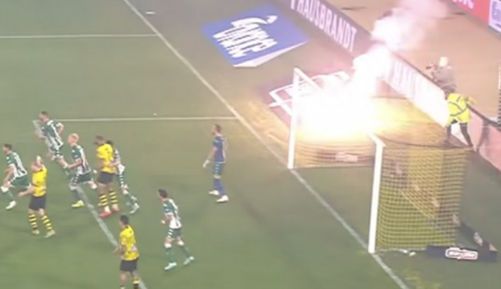 A generic square placeholder image with rounded corners in a figure.