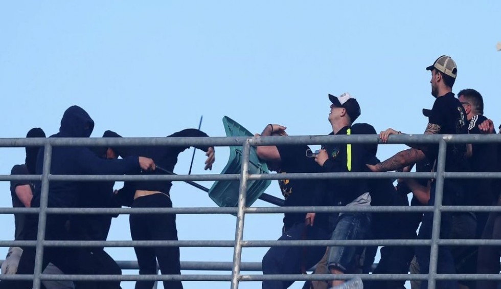 A generic square placeholder image with rounded corners in a figure.