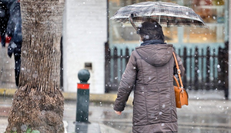 Κακοκαιρία Adel: Σφοδρές καταιγίδες σαρώνουν την Αττική
