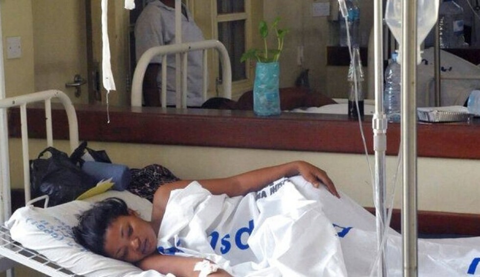 A generic square placeholder image with rounded corners in a figure.