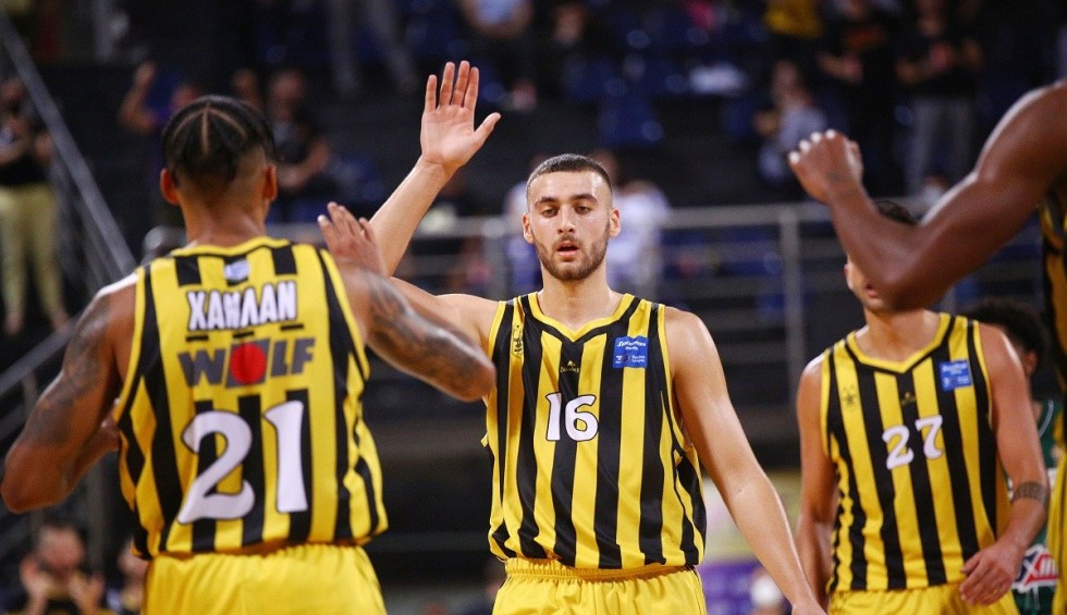 A generic square placeholder image with rounded corners in a figure.