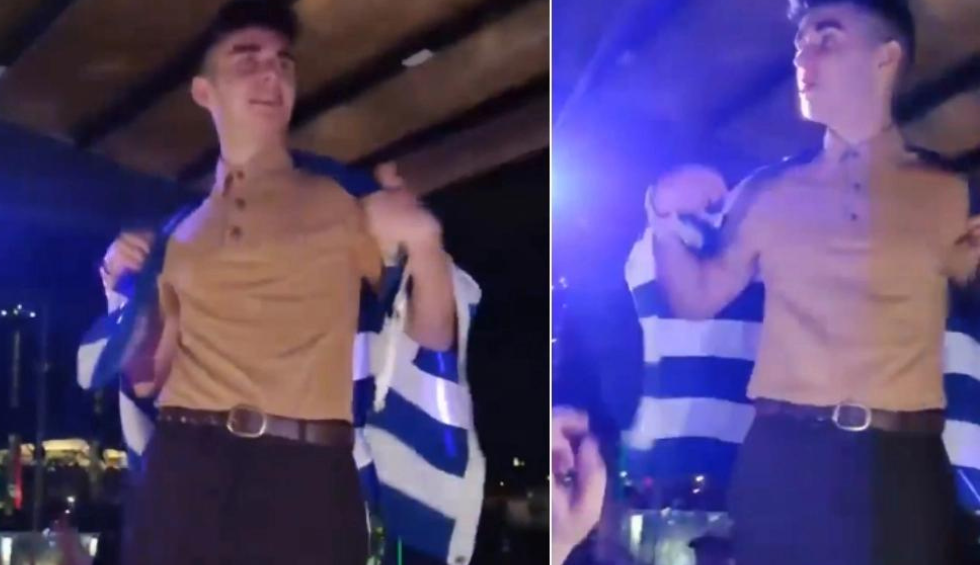 A generic square placeholder image with rounded corners in a figure.