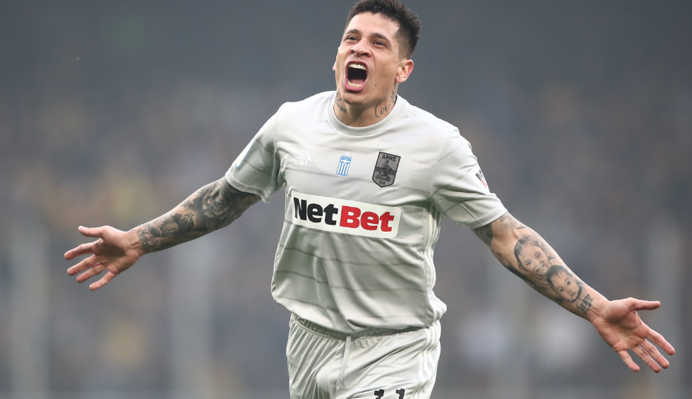 A generic square placeholder image with rounded corners in a figure.