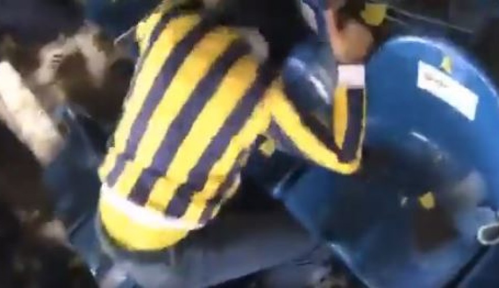 A generic square placeholder image with rounded corners in a figure.