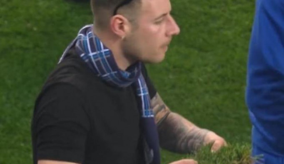 A generic square placeholder image with rounded corners in a figure.