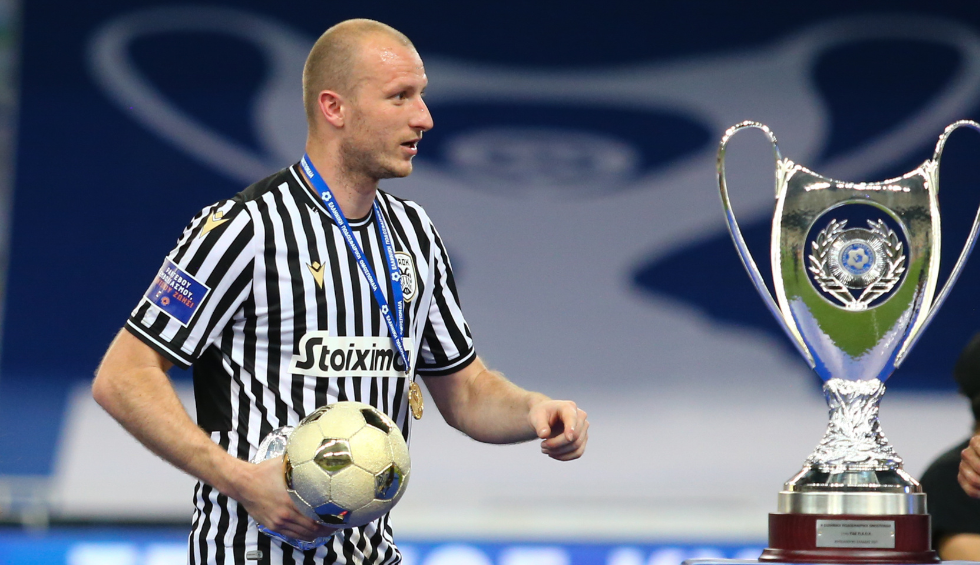 A generic square placeholder image with rounded corners in a figure.