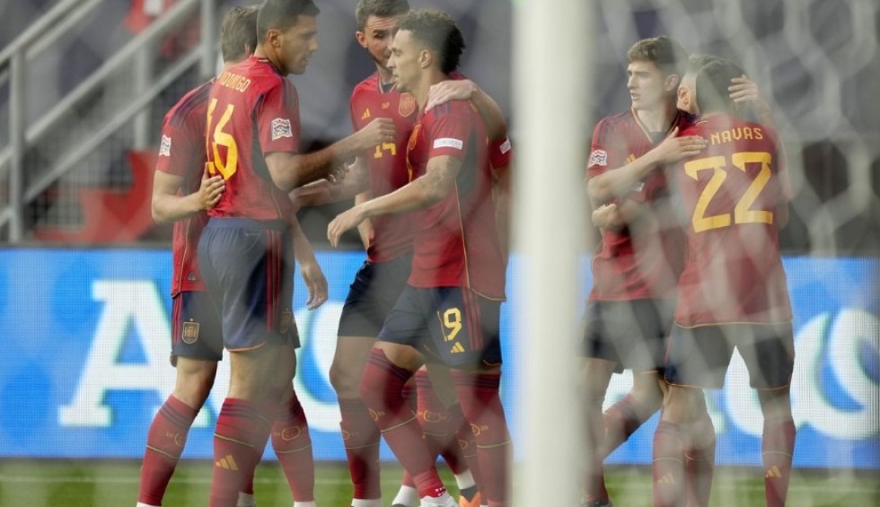 A generic square placeholder image with rounded corners in a figure.