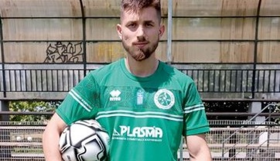 A generic square placeholder image with rounded corners in a figure.