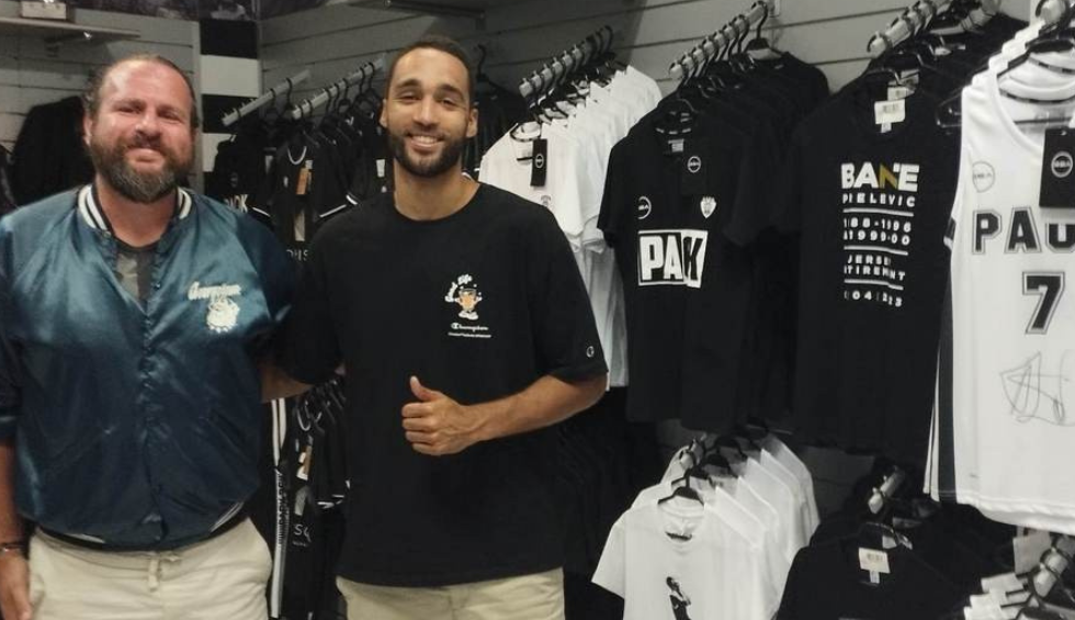 A generic square placeholder image with rounded corners in a figure.