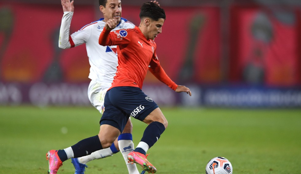 A generic square placeholder image with rounded corners in a figure.