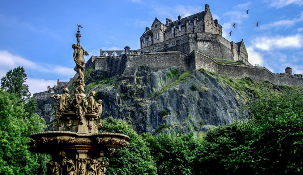 A generic square placeholder image with rounded corners in a figure.