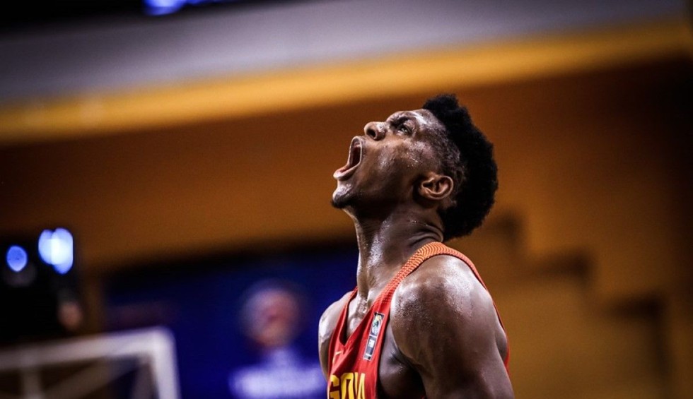 A generic square placeholder image with rounded corners in a figure.