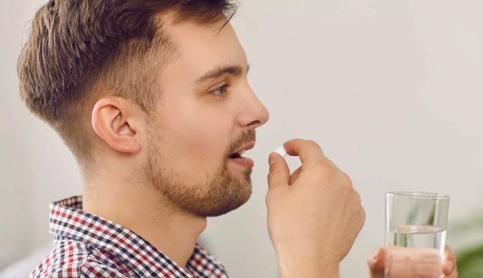 A generic square placeholder image with rounded corners in a figure.