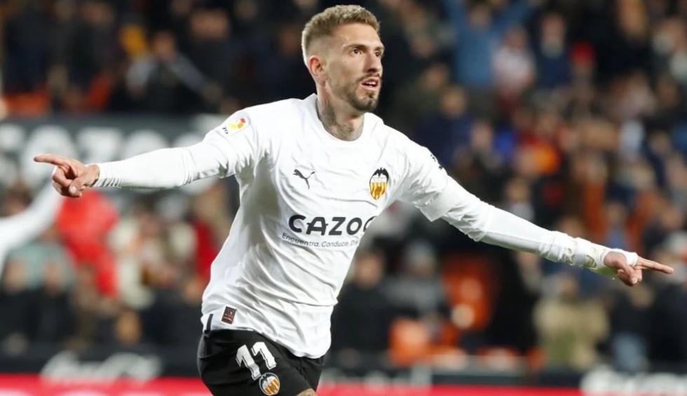 A generic square placeholder image with rounded corners in a figure.