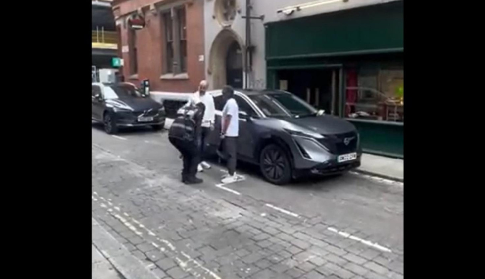 A generic square placeholder image with rounded corners in a figure.