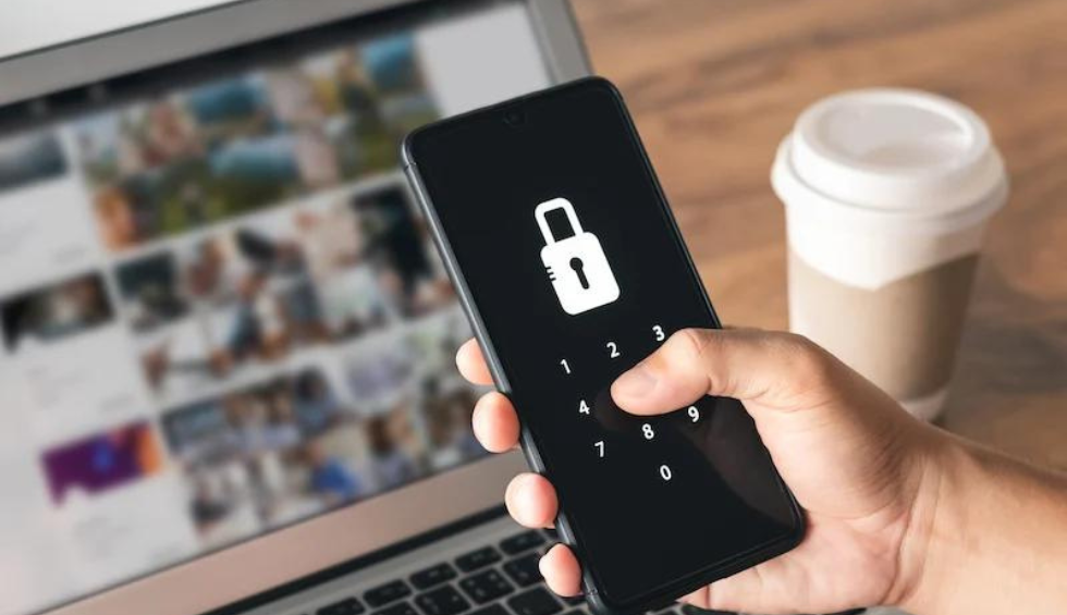 A generic square placeholder image with rounded corners in a figure.