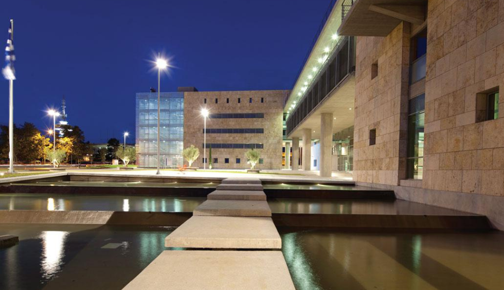 A generic square placeholder image with rounded corners in a figure.