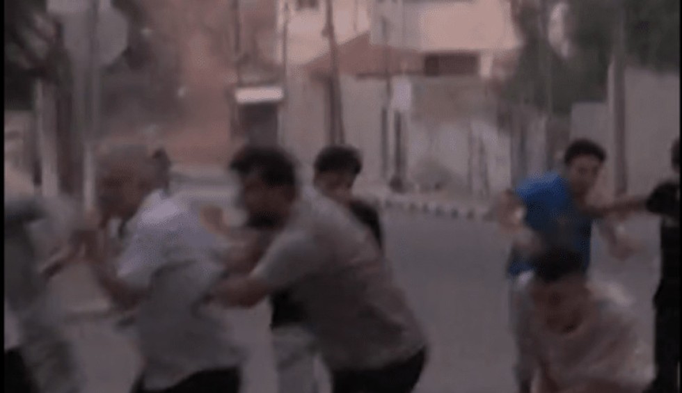 A generic square placeholder image with rounded corners in a figure.