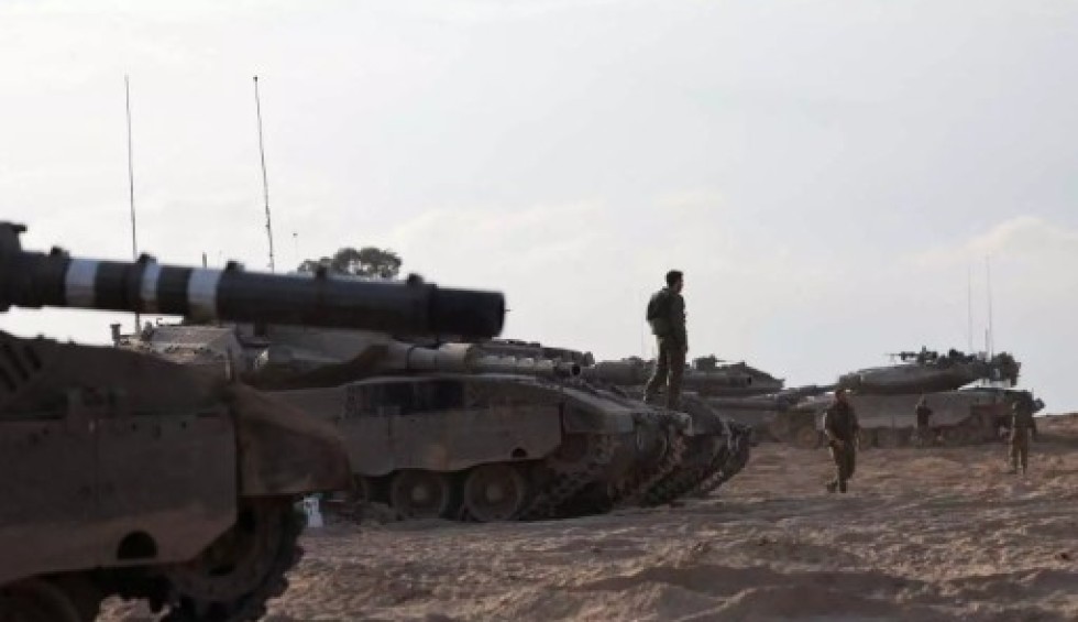 A generic square placeholder image with rounded corners in a figure.