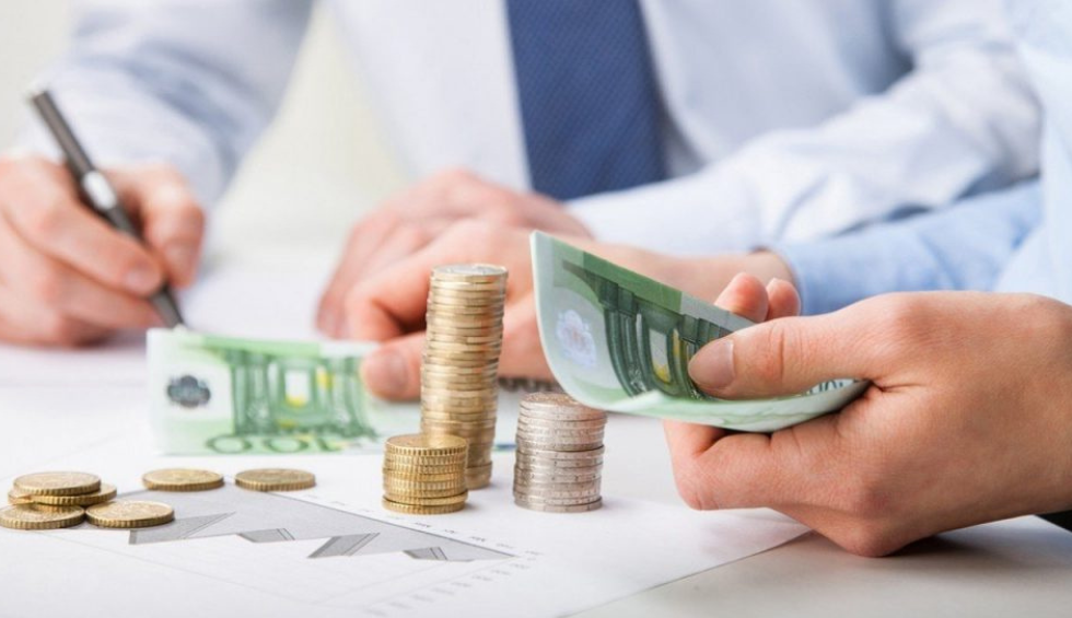 A generic square placeholder image with rounded corners in a figure.