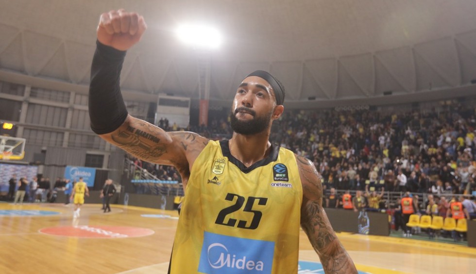 A generic square placeholder image with rounded corners in a figure.