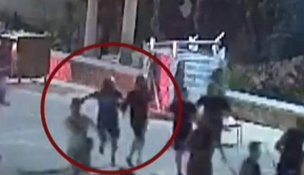 A generic square placeholder image with rounded corners in a figure.