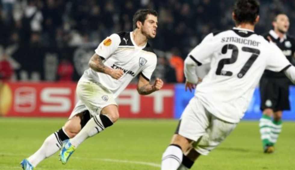 A generic square placeholder image with rounded corners in a figure.