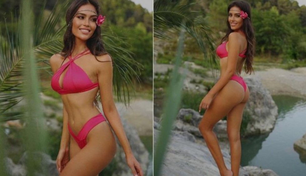 A generic square placeholder image with rounded corners in a figure.