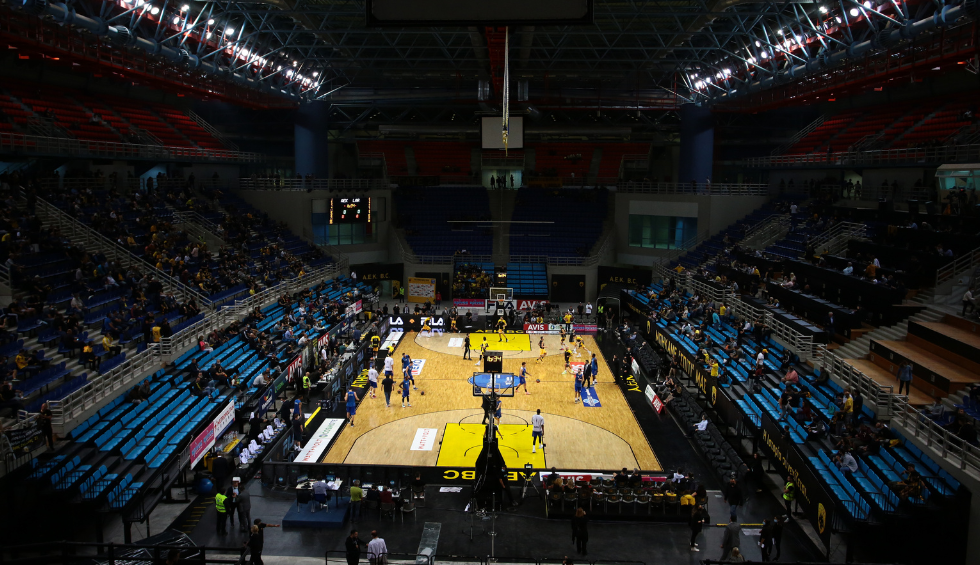 A generic square placeholder image with rounded corners in a figure.