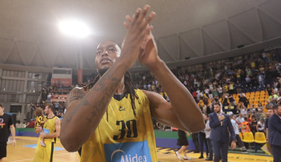 A generic square placeholder image with rounded corners in a figure.