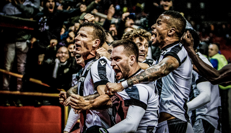 A generic square placeholder image with rounded corners in a figure.