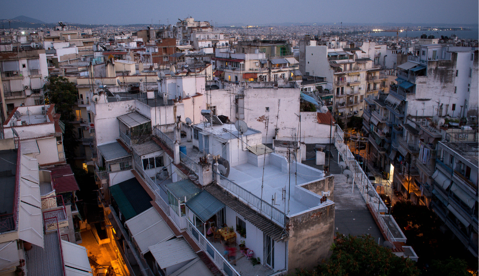 A generic square placeholder image with rounded corners in a figure.