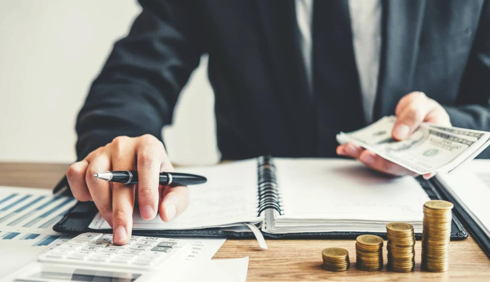 A generic square placeholder image with rounded corners in a figure.