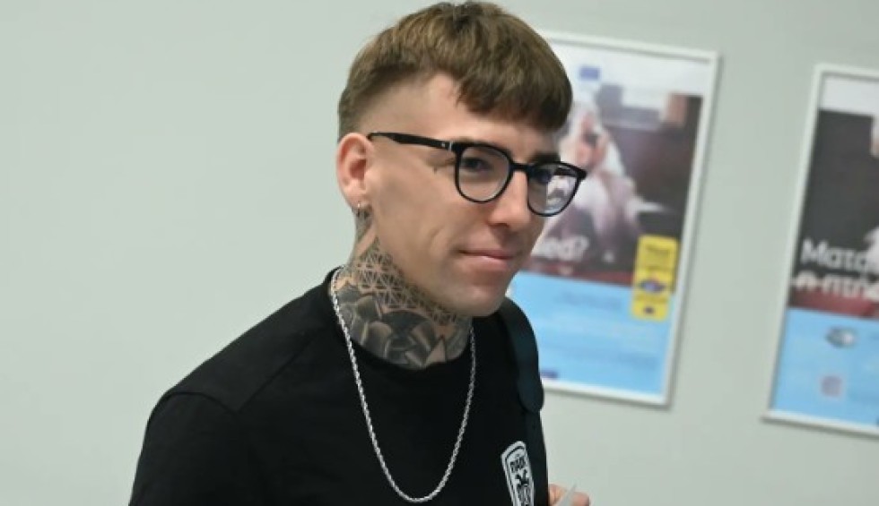 A generic square placeholder image with rounded corners in a figure.