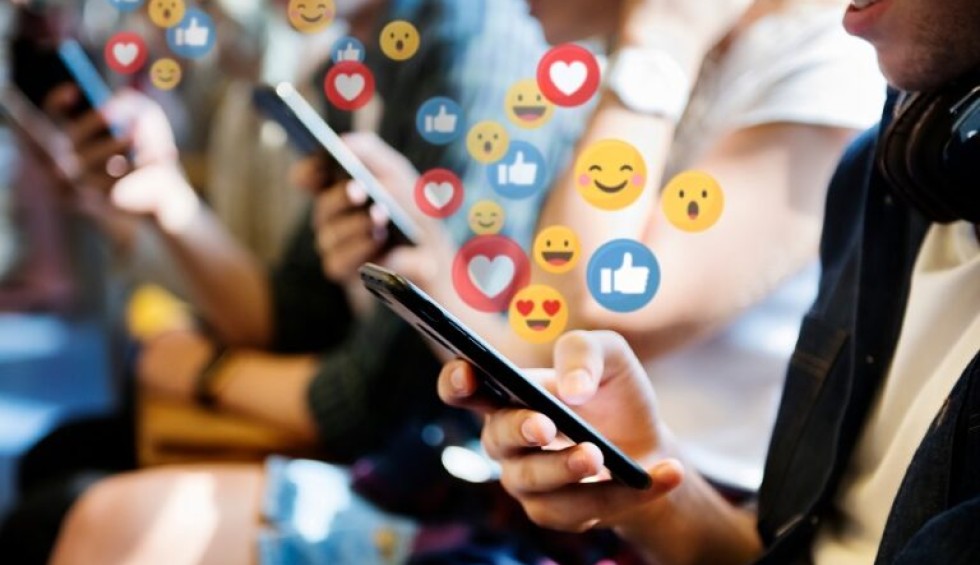 A generic square placeholder image with rounded corners in a figure.