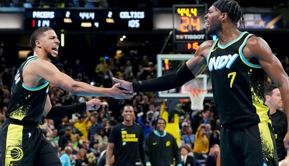 A generic square placeholder image with rounded corners in a figure.