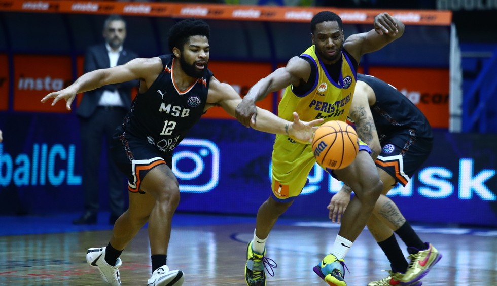 A generic square placeholder image with rounded corners in a figure.