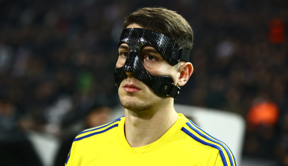 A generic square placeholder image with rounded corners in a figure.