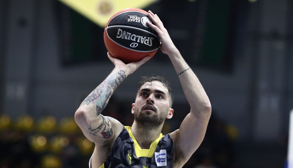 A generic square placeholder image with rounded corners in a figure.