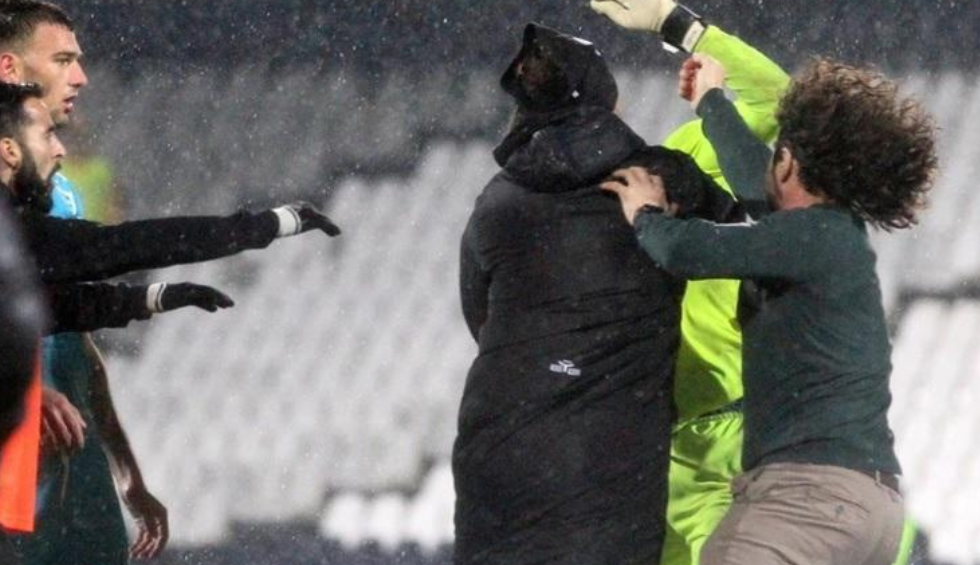 A generic square placeholder image with rounded corners in a figure.