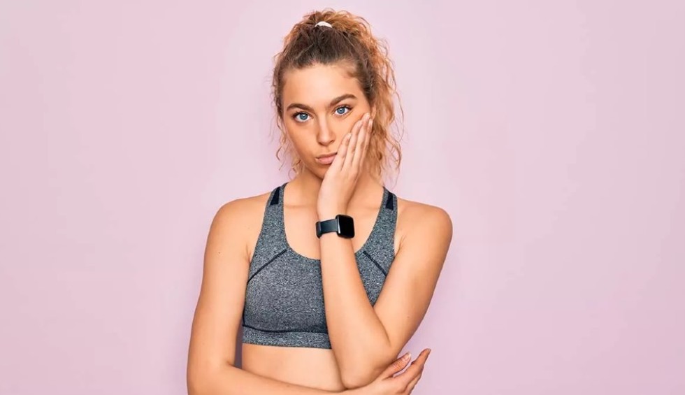 A generic square placeholder image with rounded corners in a figure.