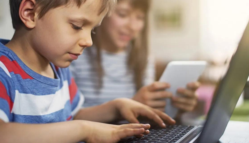 A generic square placeholder image with rounded corners in a figure.