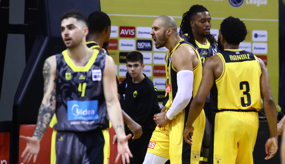 A generic square placeholder image with rounded corners in a figure.